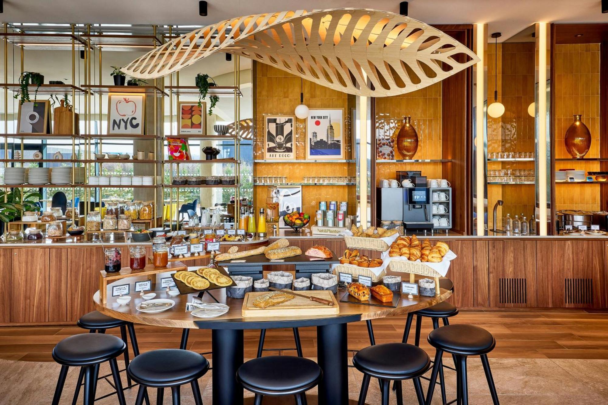 Courtyard By Marriott Lyon Eurexpo Stadium Genas Luaran gambar